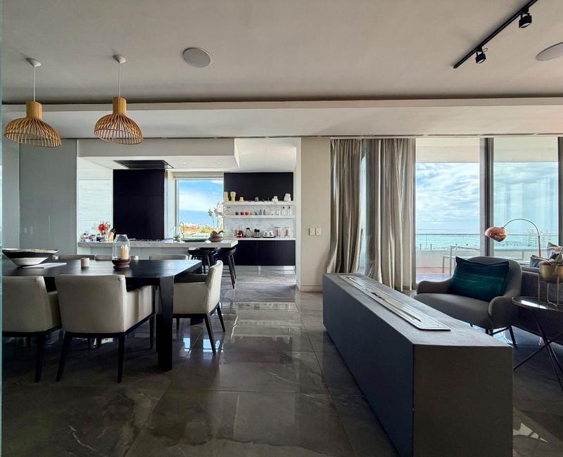 3 Bedroom Property for Sale in Green Point Western Cape
